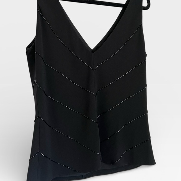 Vintage Jones New York Elegant Black Sleeveless Blouse - Picture 5 of 7